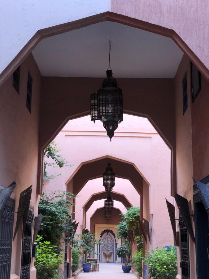 Riad Ramona Lqariya Seyaheya مراكش المظهر الخارجي الصورة
